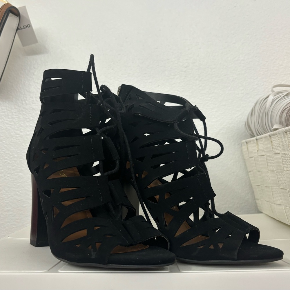 New Bamboo Black suede lace up chunky heels